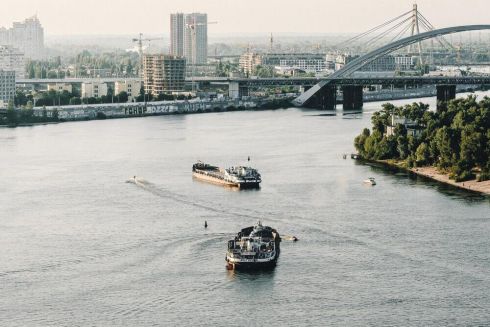 У Києві заборонили рух катерів і човнів по Дніпру