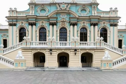 Мариинский дворец откроют для посетителей: спустя 12 лет реставрации
