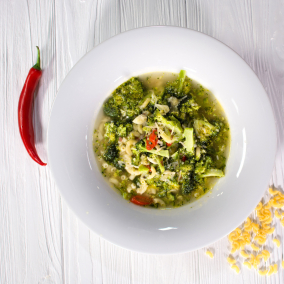 Легкий итальянский суп за 5 минут: рецепт от шеф-повара