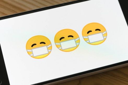 Новий антирекорд: в Україні зафіксували майже дві тисячі випадків COVID-19