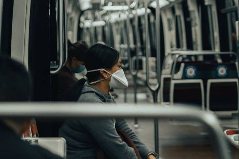 В Украине ввели штрафы за отсутствие маски в общественных местах и транспорте