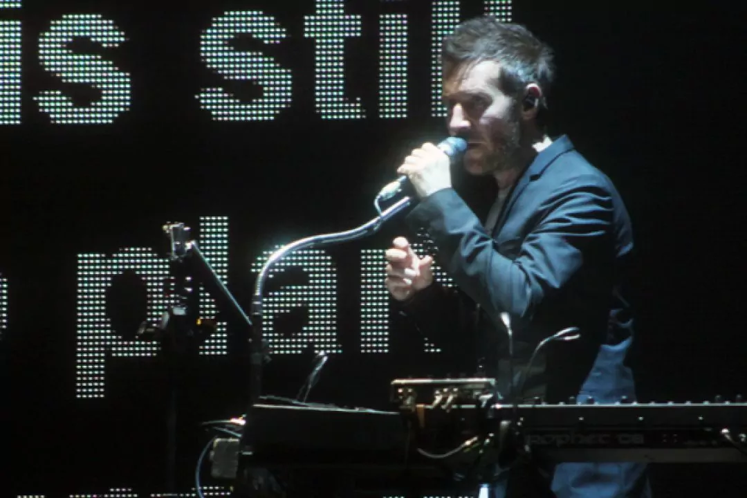 Фронтмен Massive Attack записав ремікс на пісню &laquo;Обійми&raquo;, щоб зібрати гроші на відбудову Київщини
