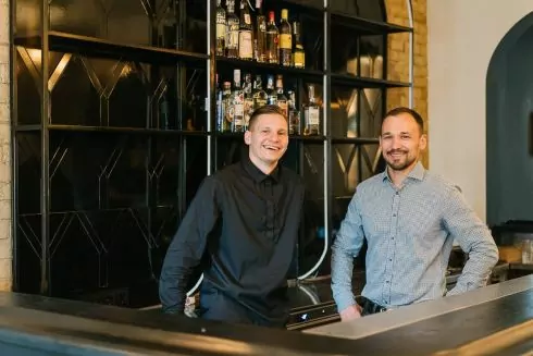 На Подолі відкрився бар Talkies: це перший бар засновника EspressoHolic