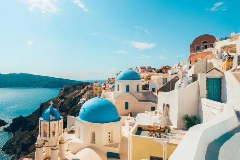 Греция открыла границы для украинских туристов: какие условия въезда