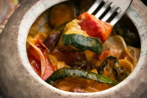 Цвикли, лазанки, гокачи: 31 блюдо украинской кухни, о которых следует знать