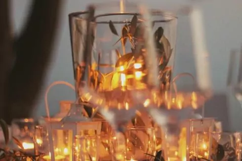 Потужні павербенки, картопляні свічки: Українці діляться лайфхаками, як пережити блекаут