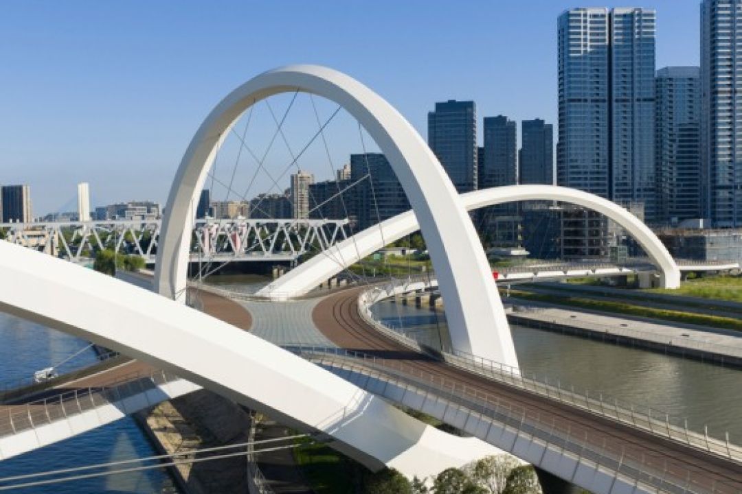 Бюро Захи Хадід спроєктувало в Китаї міст, натхненний нитками шовку