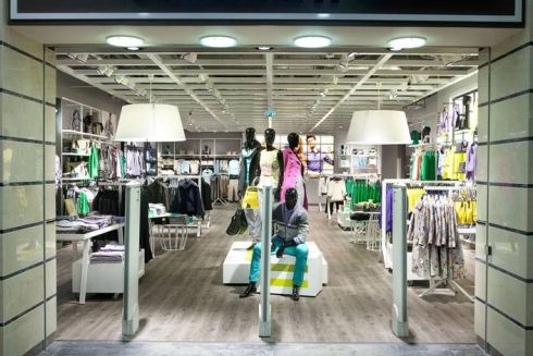 Мережа Monton закриває магазини в Україні