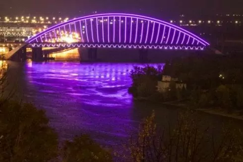 Подільсько-Воскресенський міст буде виходити на Русанівські сади &ndash; ЗМІ