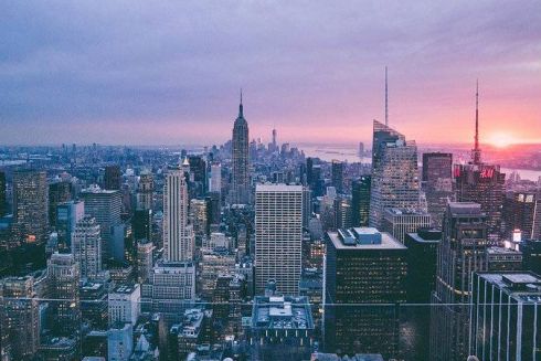 Через год Нью-Йорк откажется от пластиковых пакетов