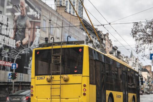 Кияни просять запустити тролейбус з Виноградаря на Троєщину