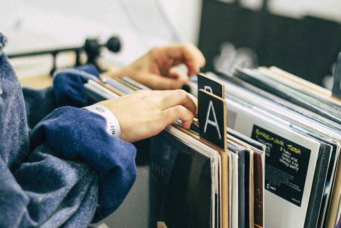 У Києві відбудеться благодійний ярмарок вінілових платівок