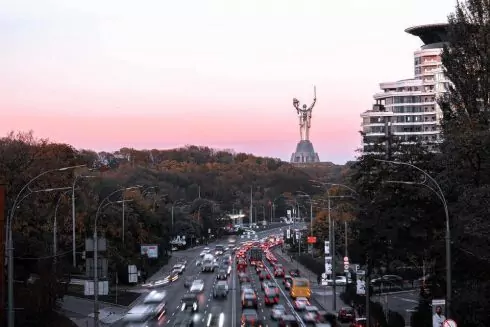 В Киеве на время военного положения предлагают запретить движение авто без шумопоглотителей