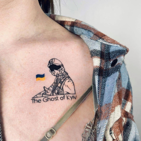 «Буду любить Ирпень всегда»: Люди, которые набили тату с символами войны