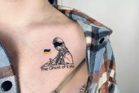 &ldquo;Буду любити Ірпінь завжди&rdquo;: Люди, які набили тату із символами війни