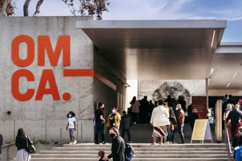 З Оклендського музею в Каліфорнії викрали понад тисячу експонатів