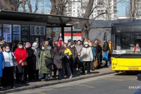 З 22 травня в Україні запустять транспорт, відкриють дитсадки та готелі