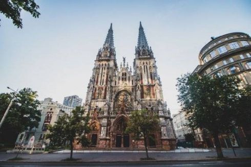 Минкульт планирует отреставрировать костел Святого Николая и бурсу в «Софии Киевской»