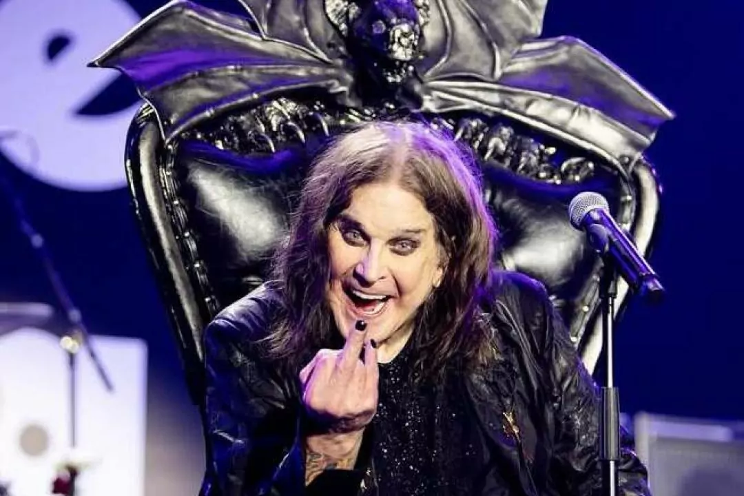 Black Sabbath дали останній концерт &mdash; Оззі Осборн співав сидячи на троні