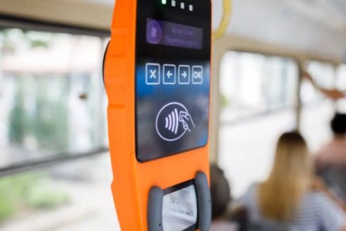 В Киеве ввели функцию «Экспресс-проезд» для оплаты проезда через Apple Pay