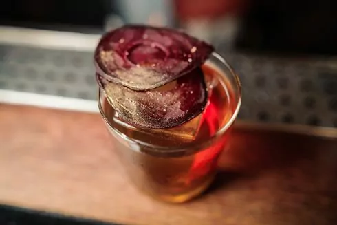 Спикзизи и не только: 10 необычных баров Киева