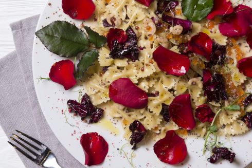 Паста з трояндами: як приготувати романтичну страву на День Святого Валентина