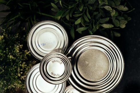 «Україна без сміття» призывает сдавать жестянки для нужд ВСУ