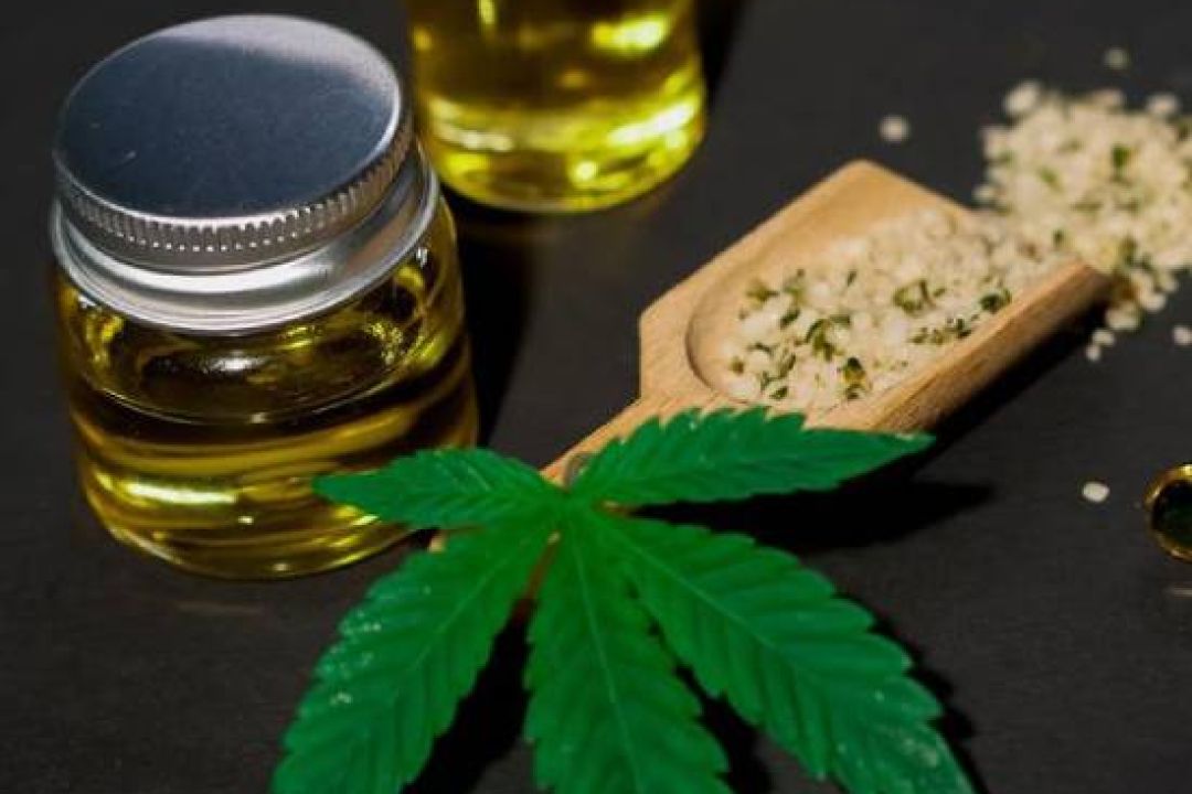 В Україні з'явилася перша аптека, яка продаватиме ліки на основі медичного канабісу: де саме