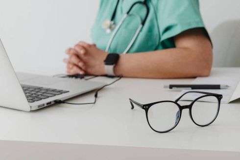 5 сервісів, де можна отримати безкоштовні консультації лікарів під час війни