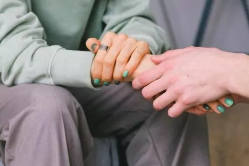 В Украине запустили онлайн-платформу с более чем 20 организациями, которые помогают женщинам