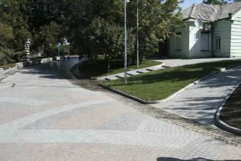 На Пейзажній алеї завершили перший етап реконструкції: що змінилося