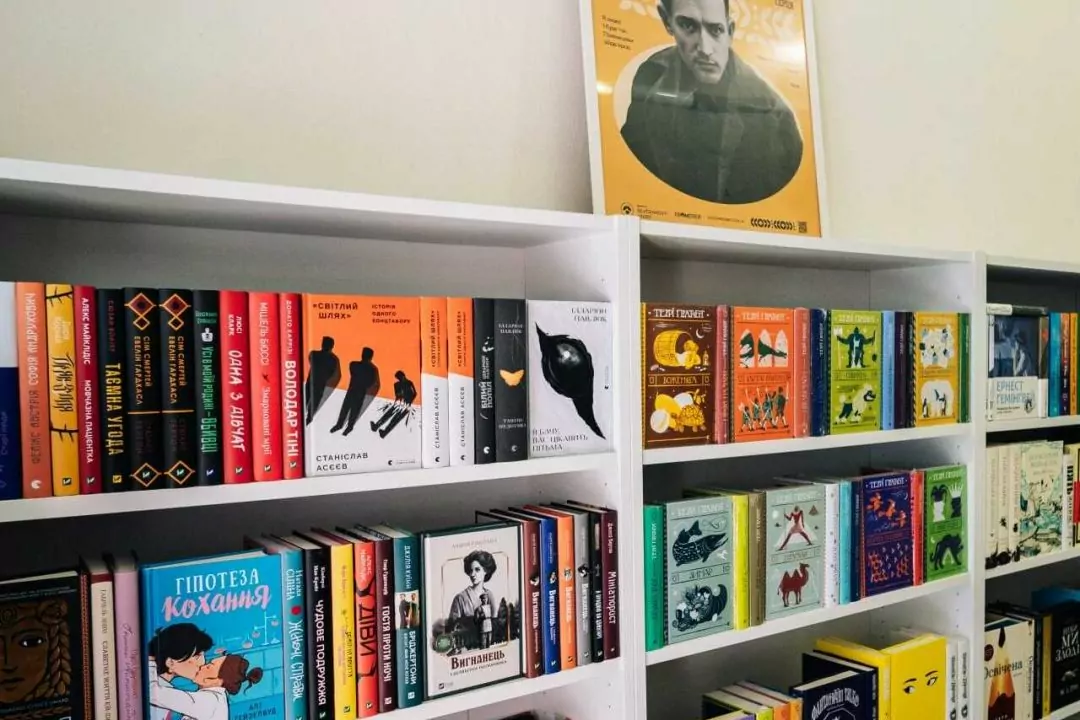 У Празі відкрили першу українську книгарню-кав'ярню "Вуса Шевченка"