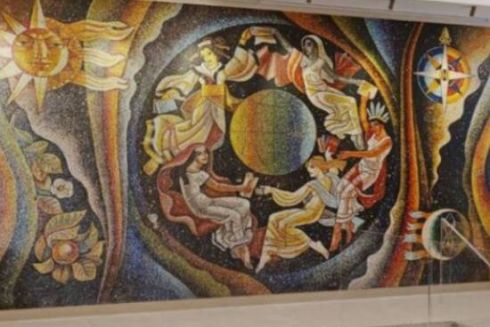 Стало відомо, хто та коли відновлюватиме знищену мозаїку «Інформаційний простір» у Львові