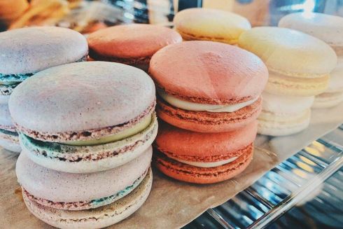 Біля Палацу спорту відкрили кав'ярню-кондитерську Montgolfiere