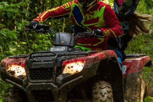 В Україні планують заборонити «джипінг» у заповідних зонах