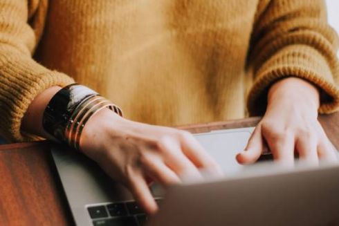 Безкоштовна онлайн-програма для жінок-підприємиць стартує в Україні