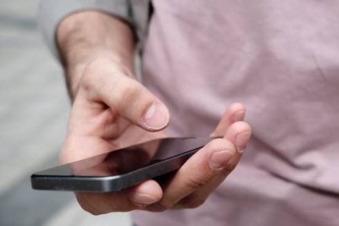 Стабільно донатити та волонтерити продовжують 83% українців &mdash; дослідження