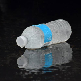 В Римском метро теперь можно расплатиться пластиковыми бутылками