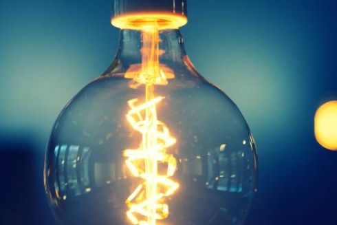 Графіки відключення електроенергії: де найдовше може не бути світла