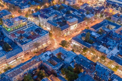 В Одессе уменьшат размер рекламных вывесок