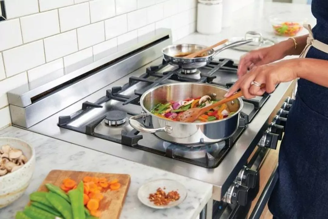 Foodies і шеф-кухарі України організовують &laquo;Благодійний полуденок&raquo;