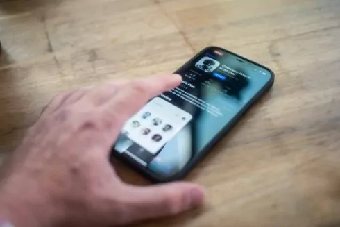 О Киеве и Burning Man. Кого и что еще слушать в Clubhouse - большой гид по украинским комнатам, людям и темам