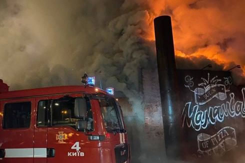 На проспекте Победы сгорела пиццерия Mamamia