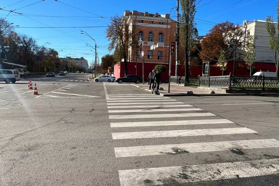 На бульваре Шевченко возобновили движение транспорта: фото