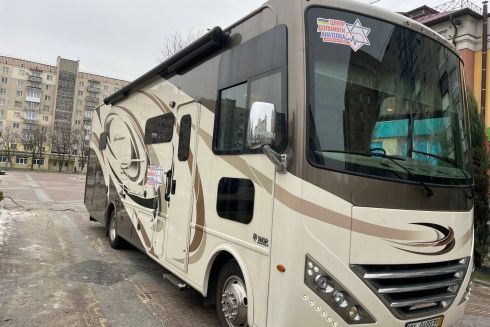 В Ирпене запустили мобильный пункт обогрева: фото