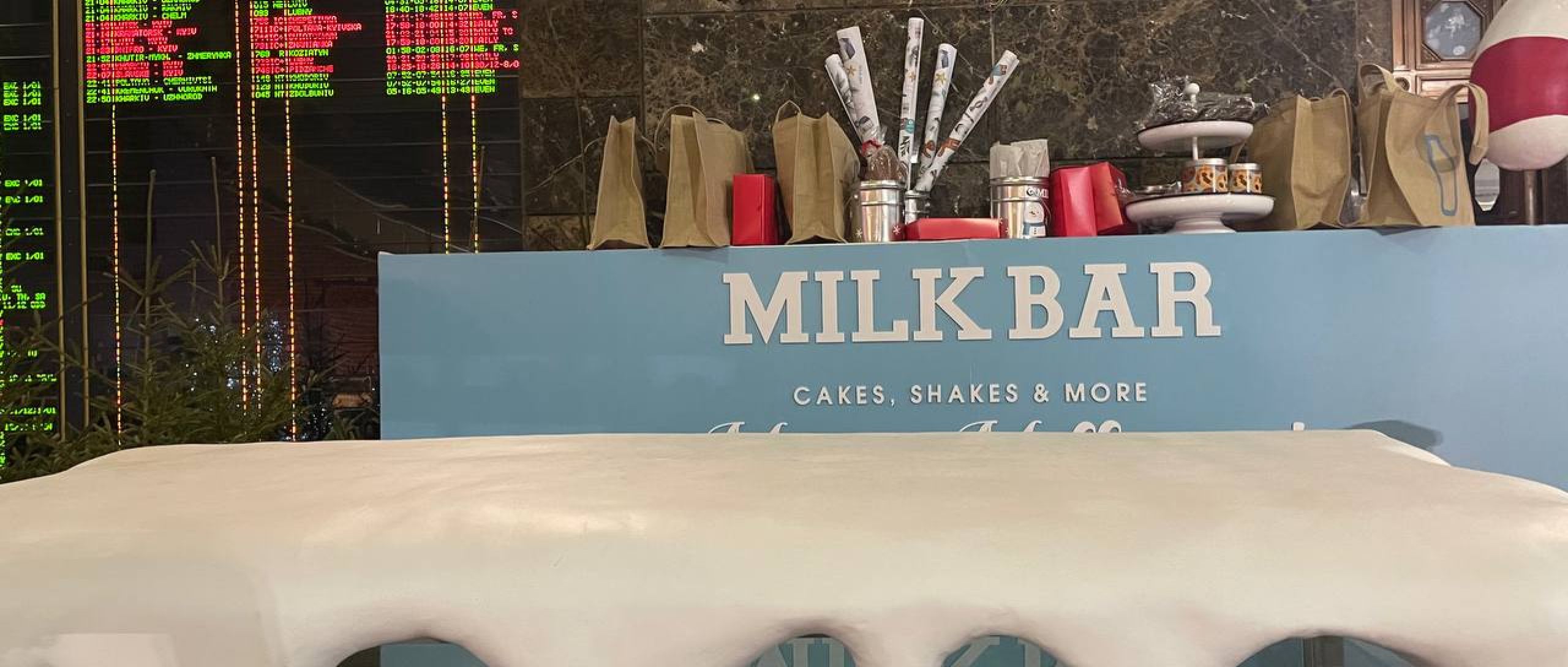 Жас қызық порно Әкесі жұмыста болғанда, ұлы өгей шешесін сиқыған порно видео