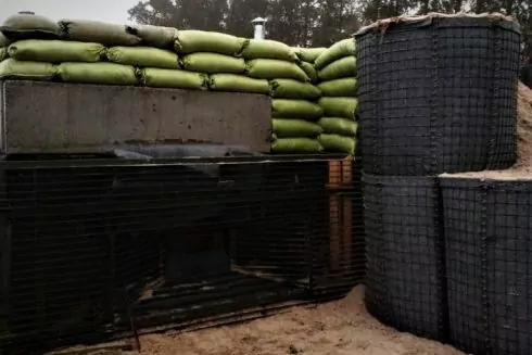 Навколо Києва продовжують укріплювати оборонні рубежі: фото