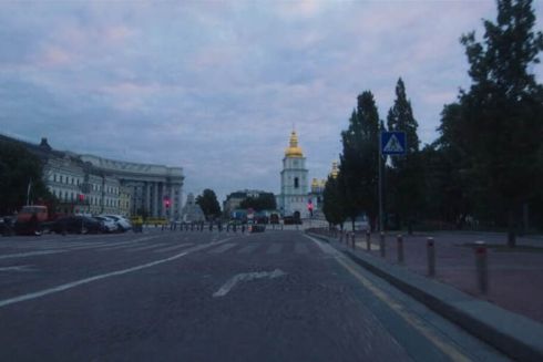 На Takflix вийшов фільм-призер Берлінале з кадрами Києва під час війни