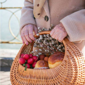 «Життєлюб» запустил сбор на пасхальные корзины для пожилых людей