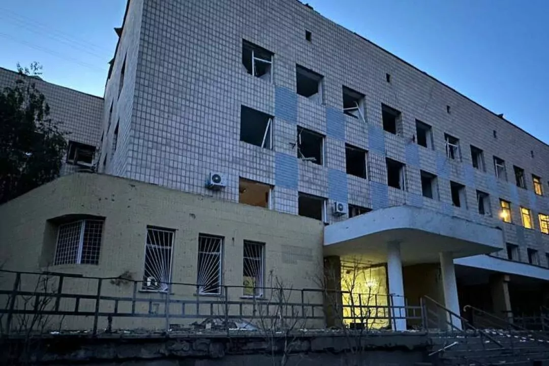 Наслідки ракетної атаки на Київ: загинули троє людей, серед них &ndash; дитина